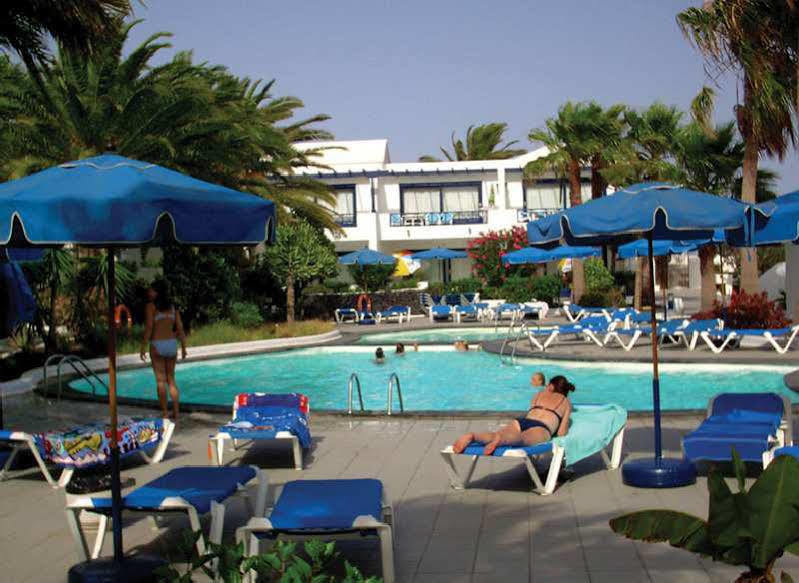 Apartamentos Playamar ปูแอร์โตเดลคาร์เมน ภายนอก รูปภาพ